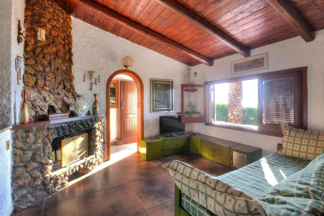 Holiday Home, Fontane Bianche Right On The Sea 0*,  Italien